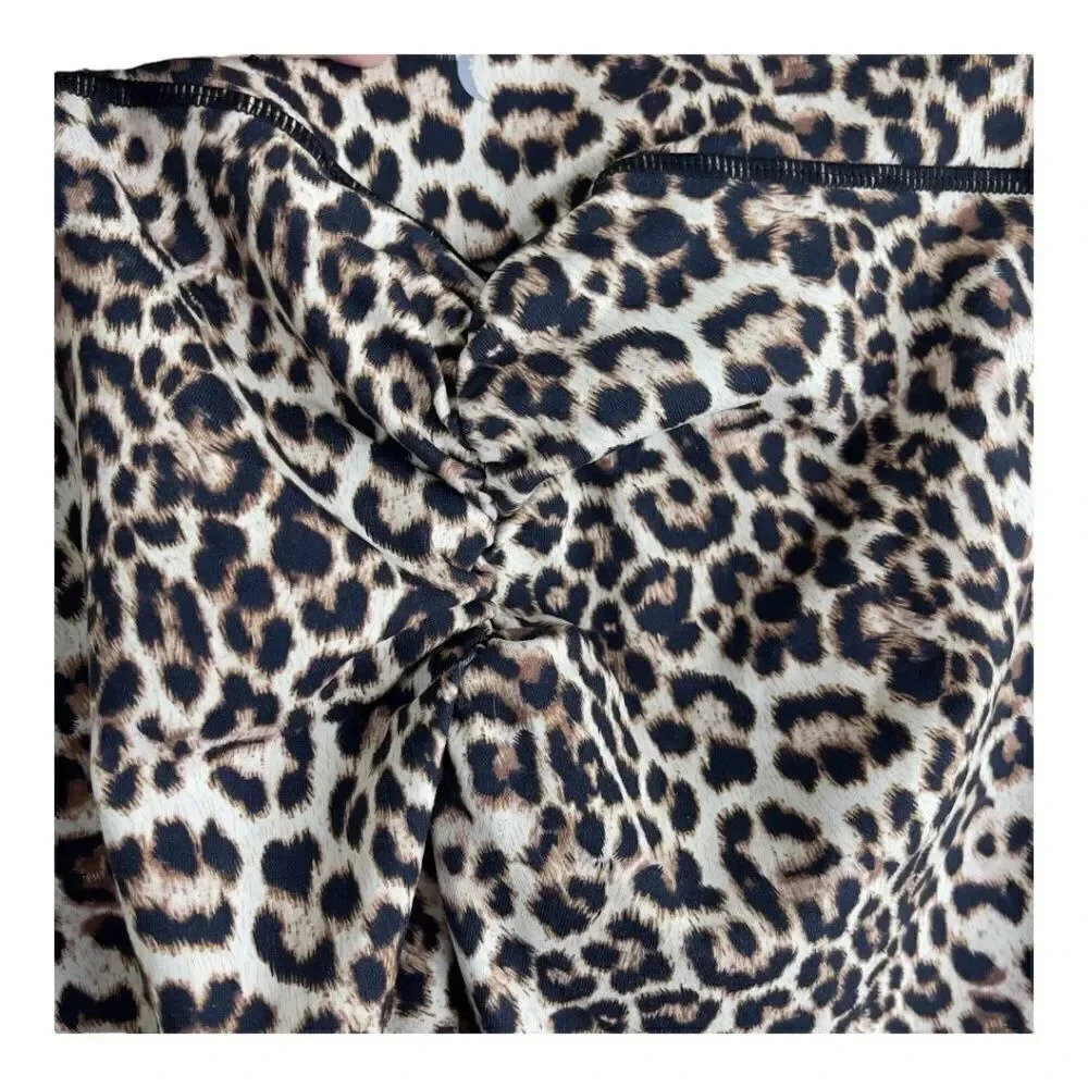 ZYIA Active Scrunchy What Leopard Brilliant Leggings 4 - Picture 5 of 10